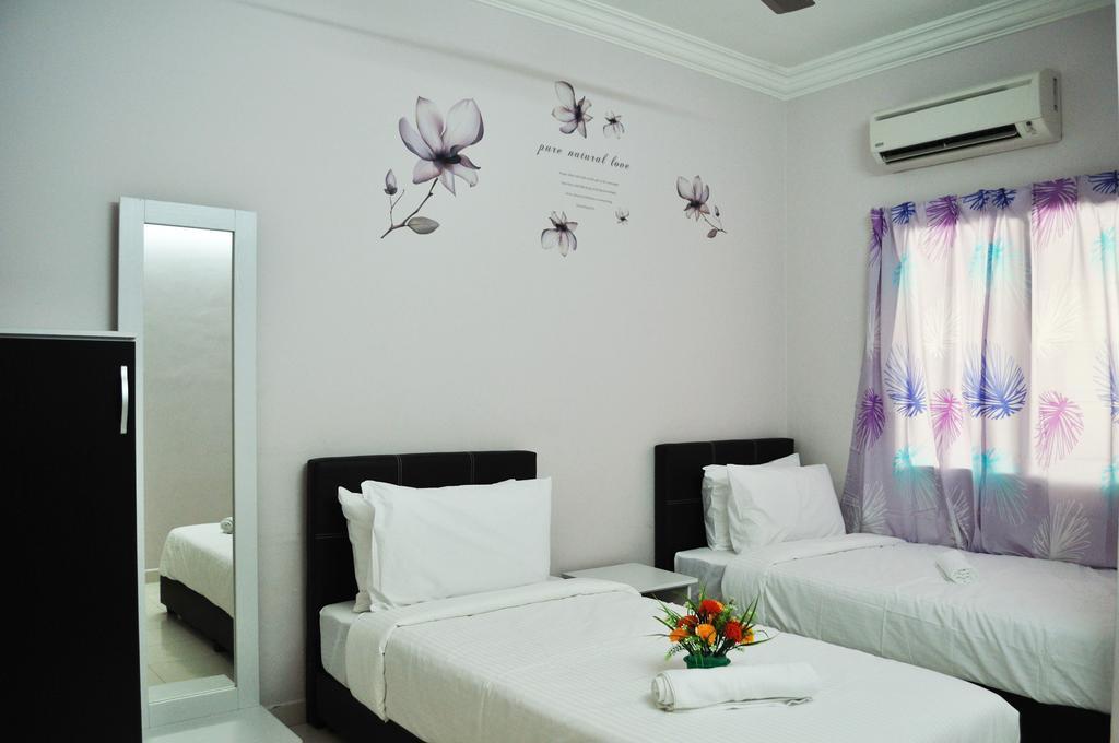 Garden Vacation Suite Бентонг Номер фото